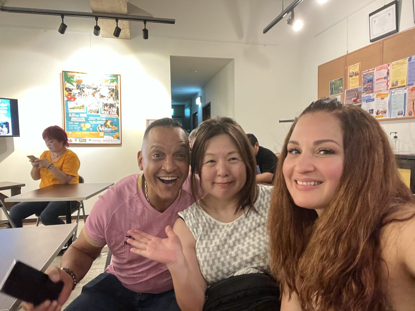 With Samuel Formell (left), director and drummer of Los Van Van, and his sister Vanessa Formell (right), the band’s vocalist and daughter of founder Juan Formell. Fukuoka, 26 August 2023 — the day before the Nokonoshima concert.